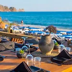 Διαμέρισμα Sa Apartments! 2bd Flat 400m To The