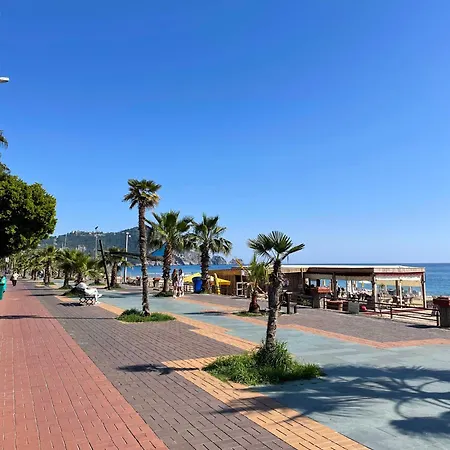 Daire Sa Apartments! 500m To The Cleopatra