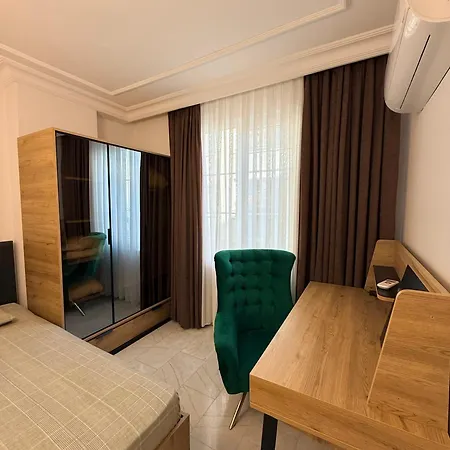 Sa Apartments! 2bd Flat 400m To The