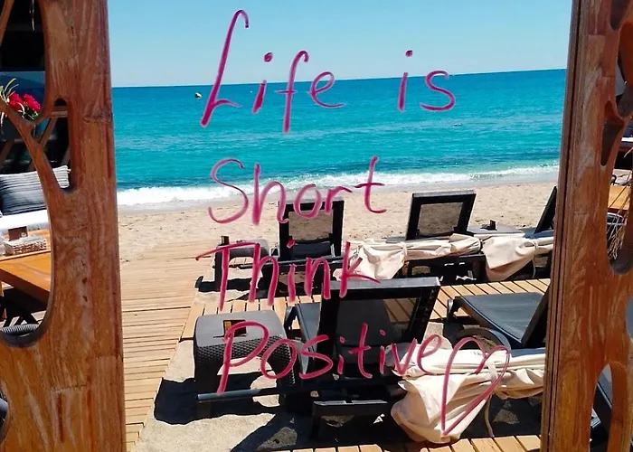 Apartman Sa Apartments! 2bd Flat 400m To The *