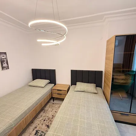 Sa Apartments! 2bd Flat 400m To The *